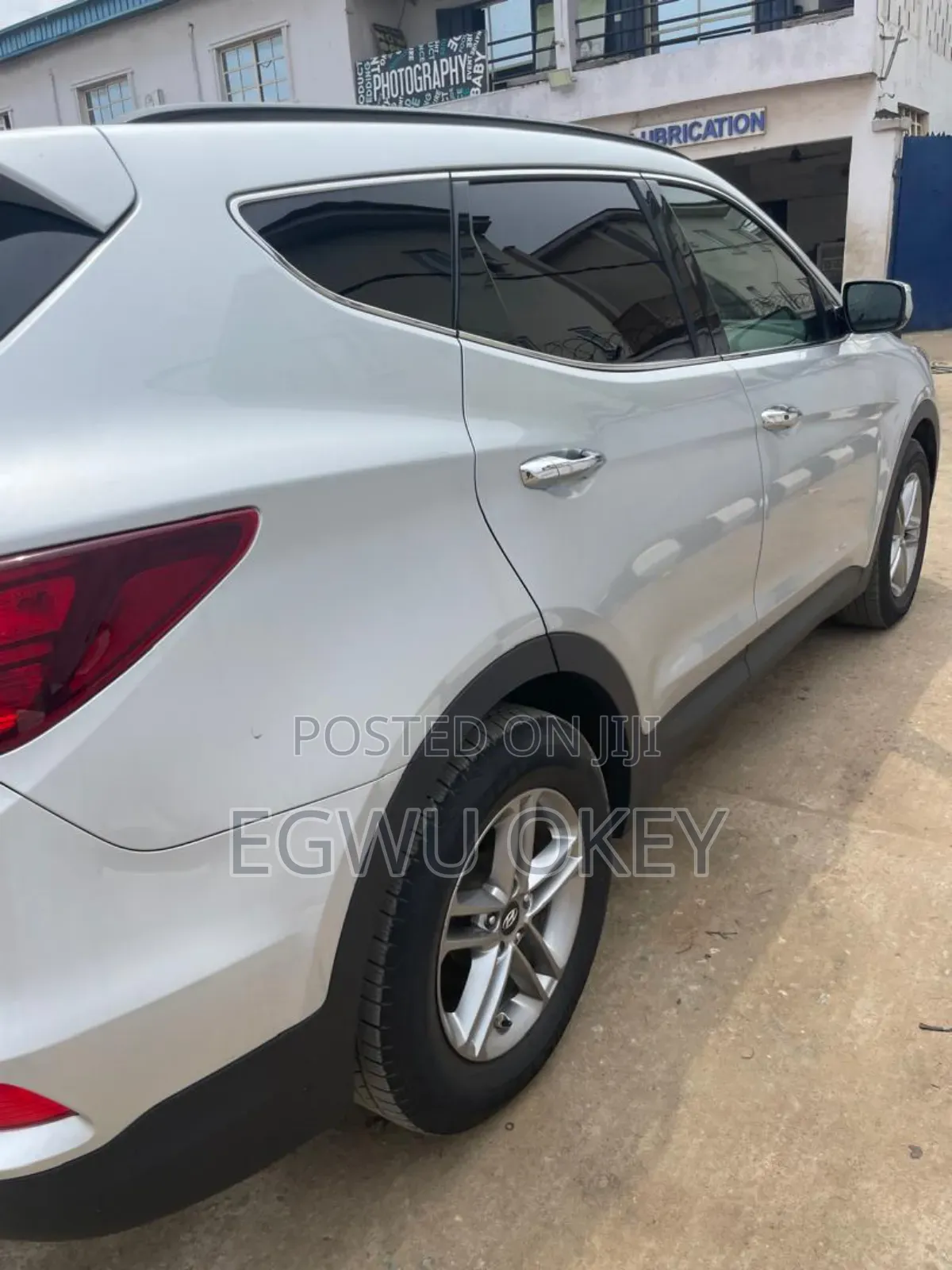 Hyundai Santa Fe SE AWD 2018 Silver
