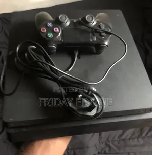 Ps4 Slim (Hacked)