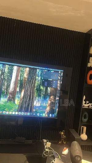 Samsung 75" Qled Smart Tv – Excellent Condition
