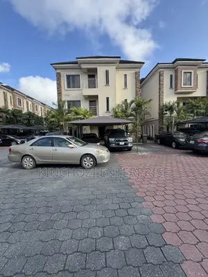 4bdrm Duplex in Ikate Lekki for rent