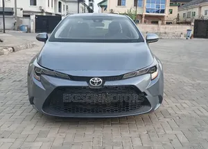 Toyota Corolla LE (1.8L 4cyl 2A) 2019 Gray