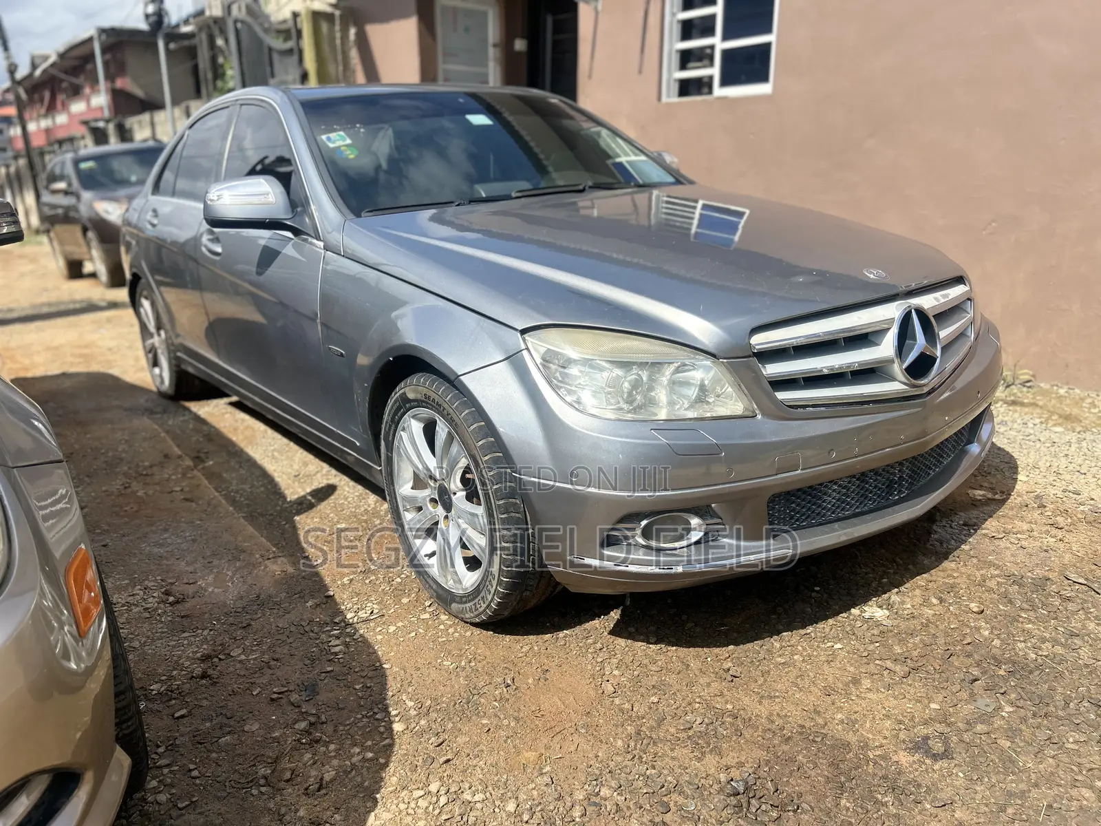 Mercedes-Benz C200 2009 Black