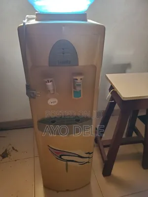Family WBF-330 La Hot and Cold Water Dispenser