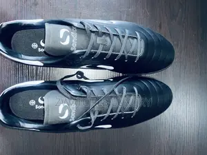 Original Football Trainers Big Size