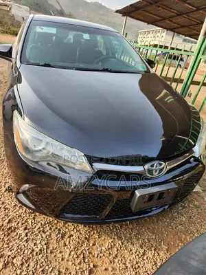 Toyota Camry SE 4dr Sedan (2.5L 4cyl 6A) 2015 Black