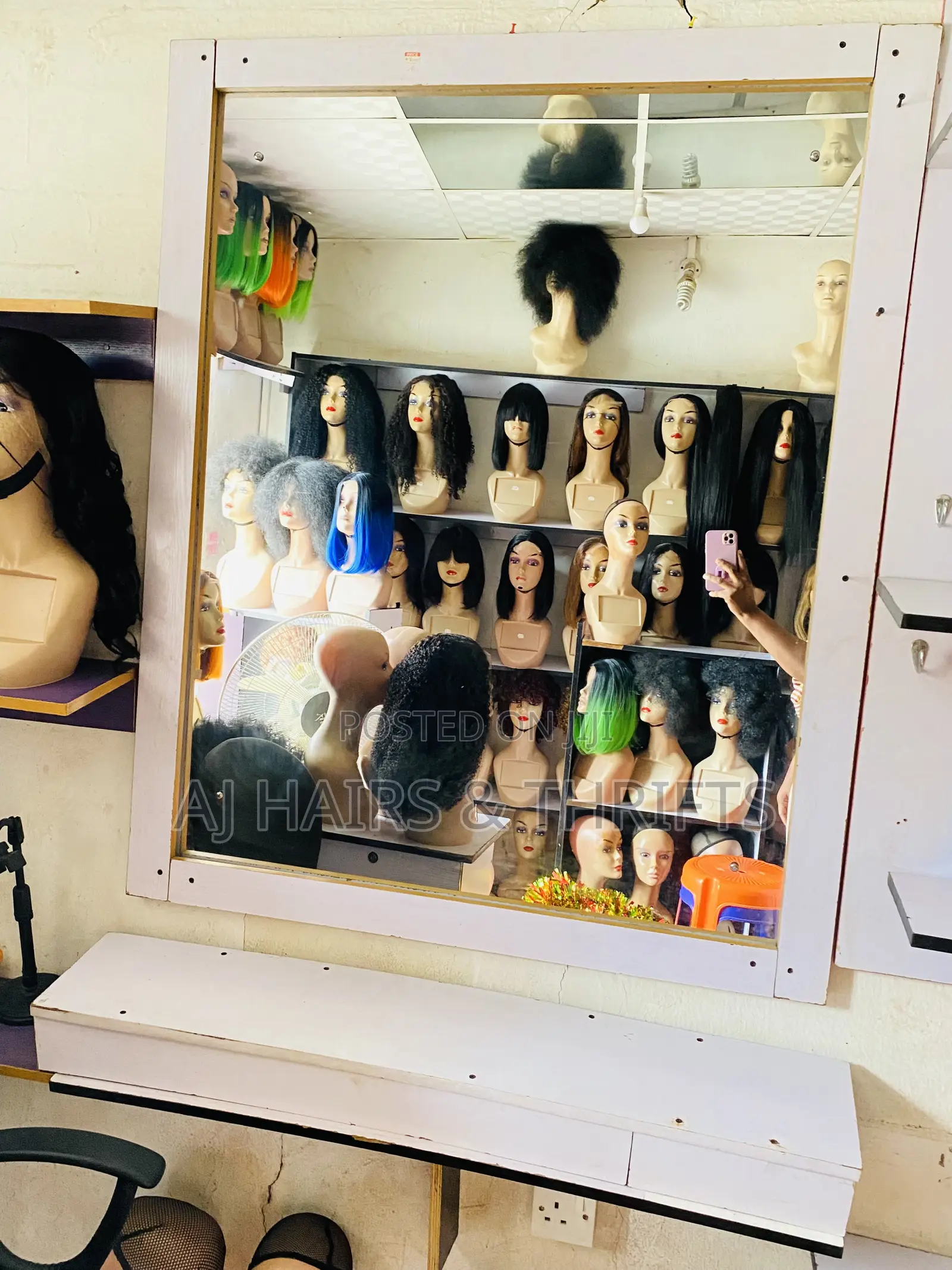 Saloon Mirror and One Layer Shelf
