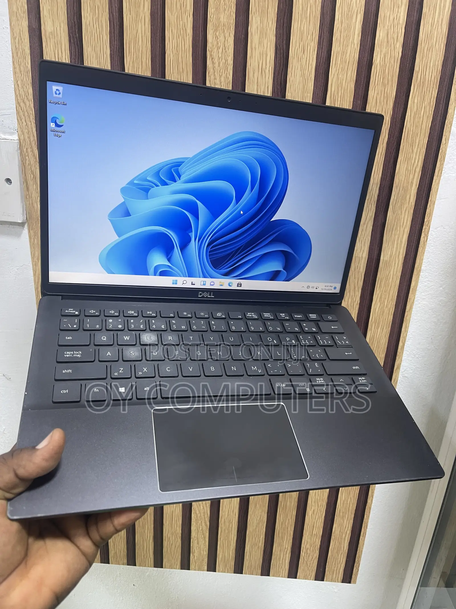 Laptop Dell Latitude 3301 8GB Intel Core i5 SSD 256GB