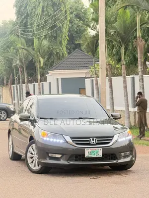 Honda Accord EX-L V-6 4dr Sedan FWD (3.5L 6cyl 6A) 2013 Gray