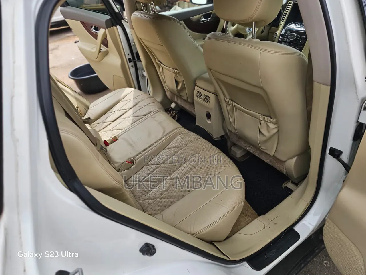 Infiniti FX35 2009 White