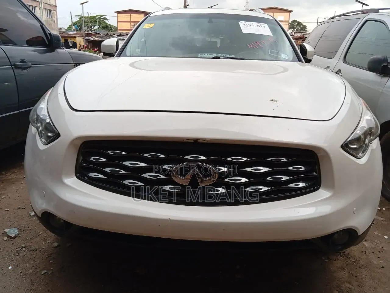 Infiniti FX35 2009 White