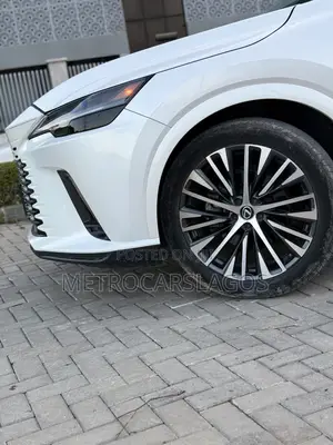 Lexus RX 2024 White