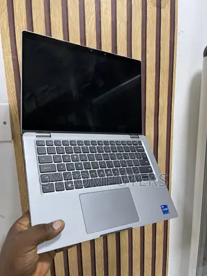 Laptop Dell Latitude 5330 32GB Intel Core i7 SSD 512GB