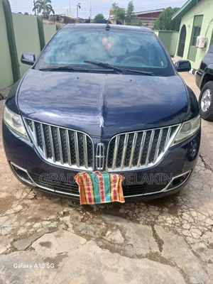 Lincoln MKX 2011 Blue