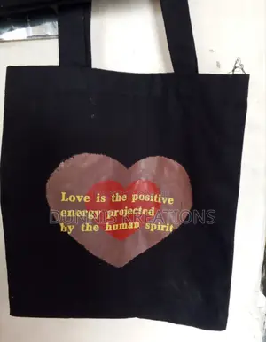 Dunnis Budget Friendly Tote Bags