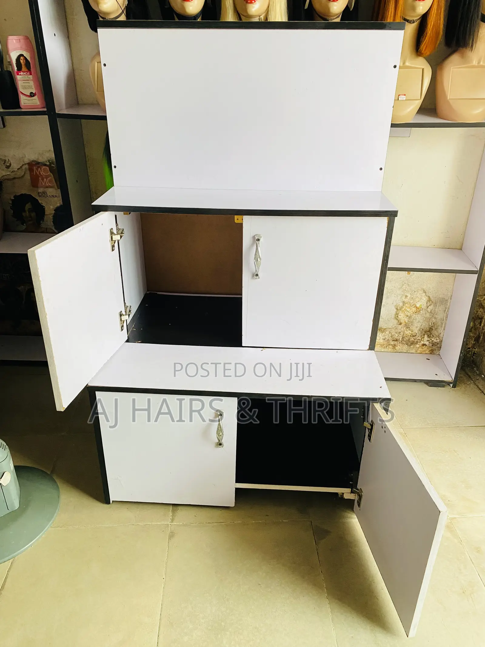 Cupboard Shelf For Shop Display