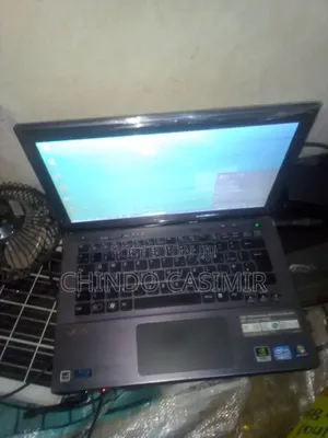Laptop Sony VAIO E14125CN 6GB Intel Core i7 HDD 256GB
