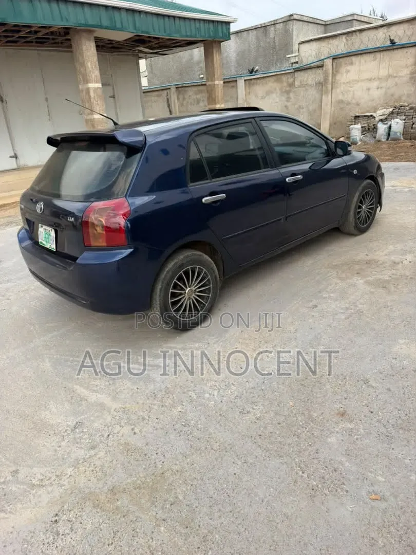 Toyota Corolla 2005 Blue