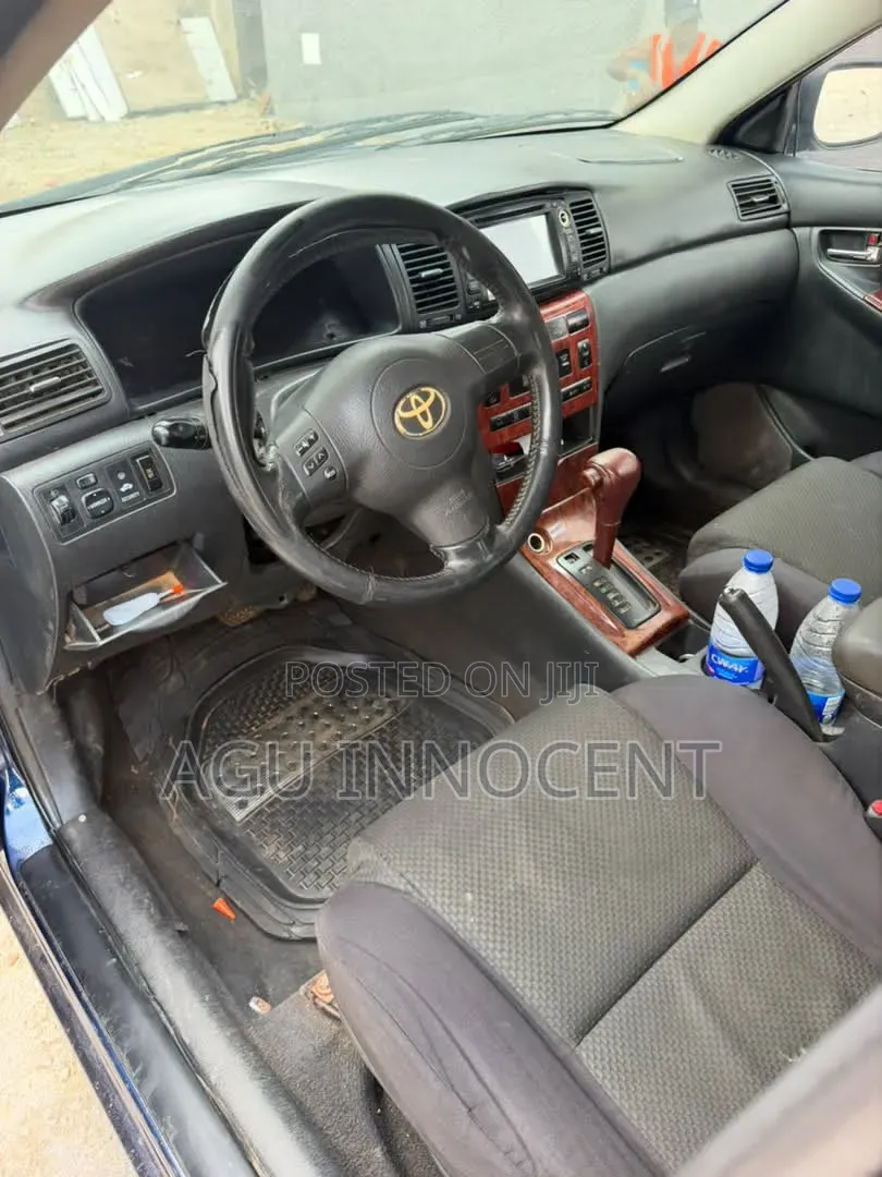 Toyota Corolla 2005 Blue