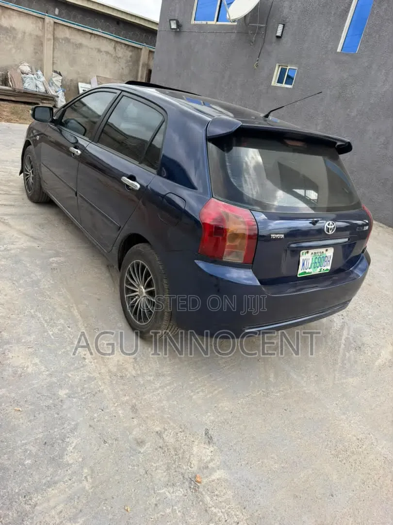 Toyota Corolla 2005 Blue