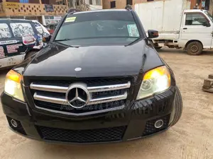Mercedes-Benz GLK-Class 350 2012 Black