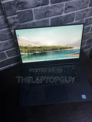 Laptop Dell Precision 5540 16GB Intel Core i7 SSD 512GB