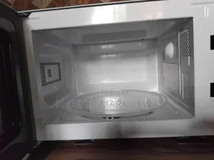 20l Hisense Microwave