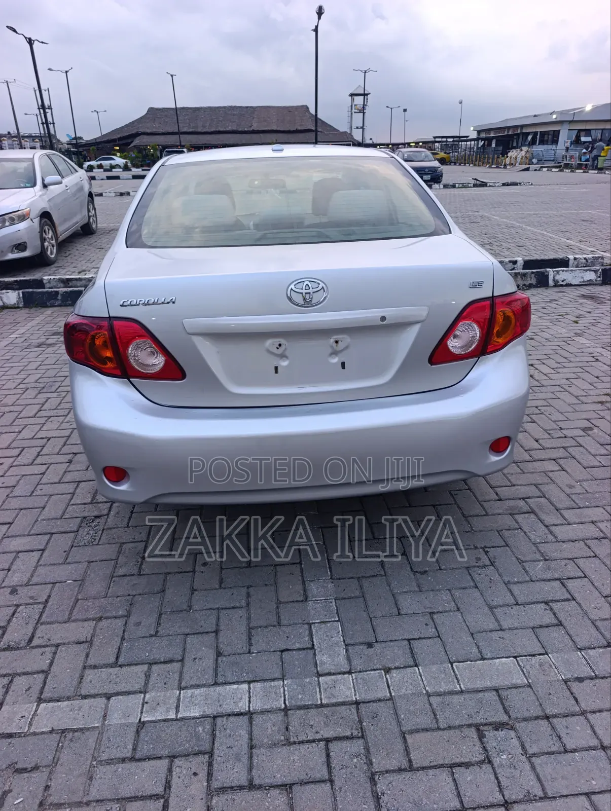 Toyota Corolla 2010 Silver