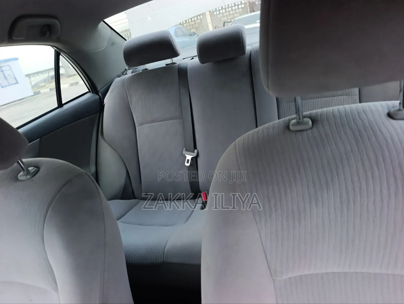 Toyota Corolla 2010 Silver