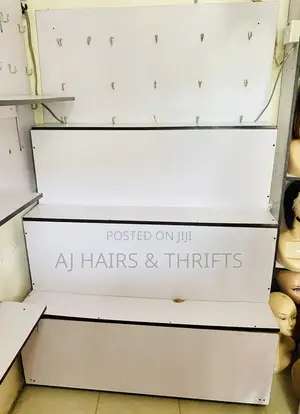 Moveable Shop Shelf