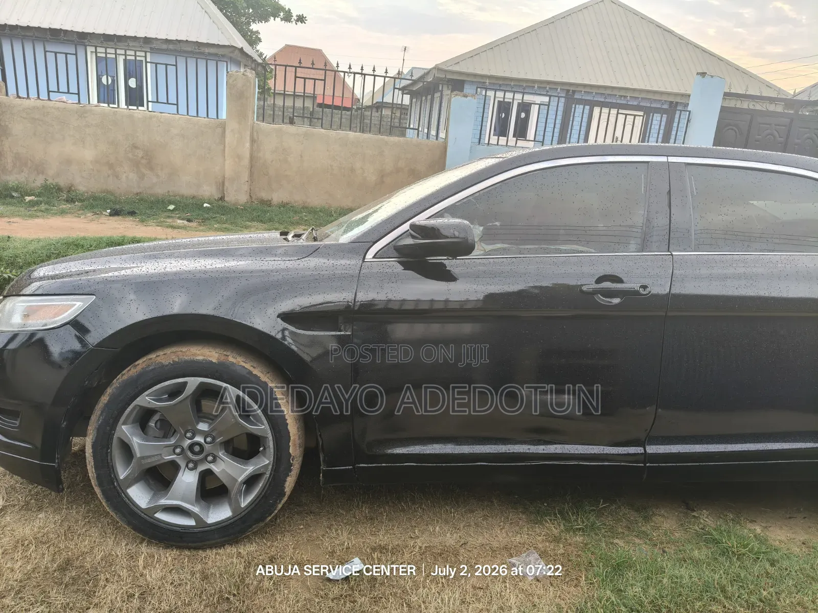 Ford Taurus 2010 Black
