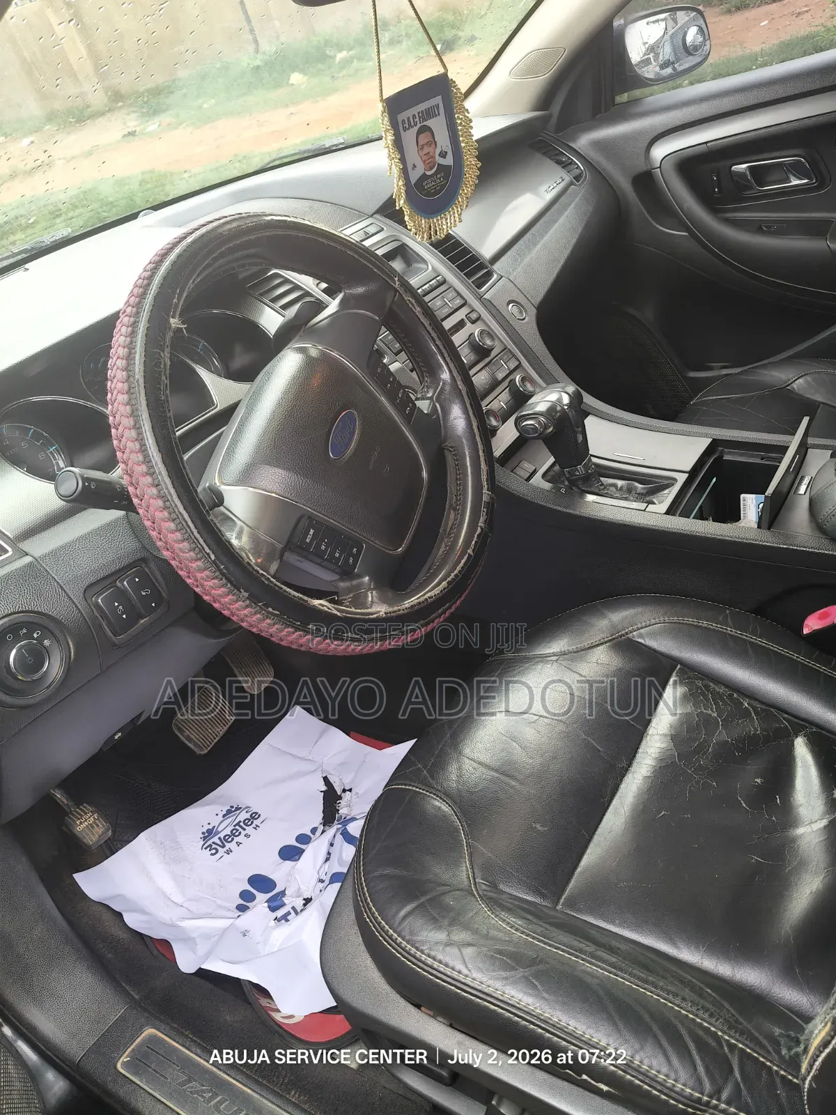 Ford Taurus 2010 Black