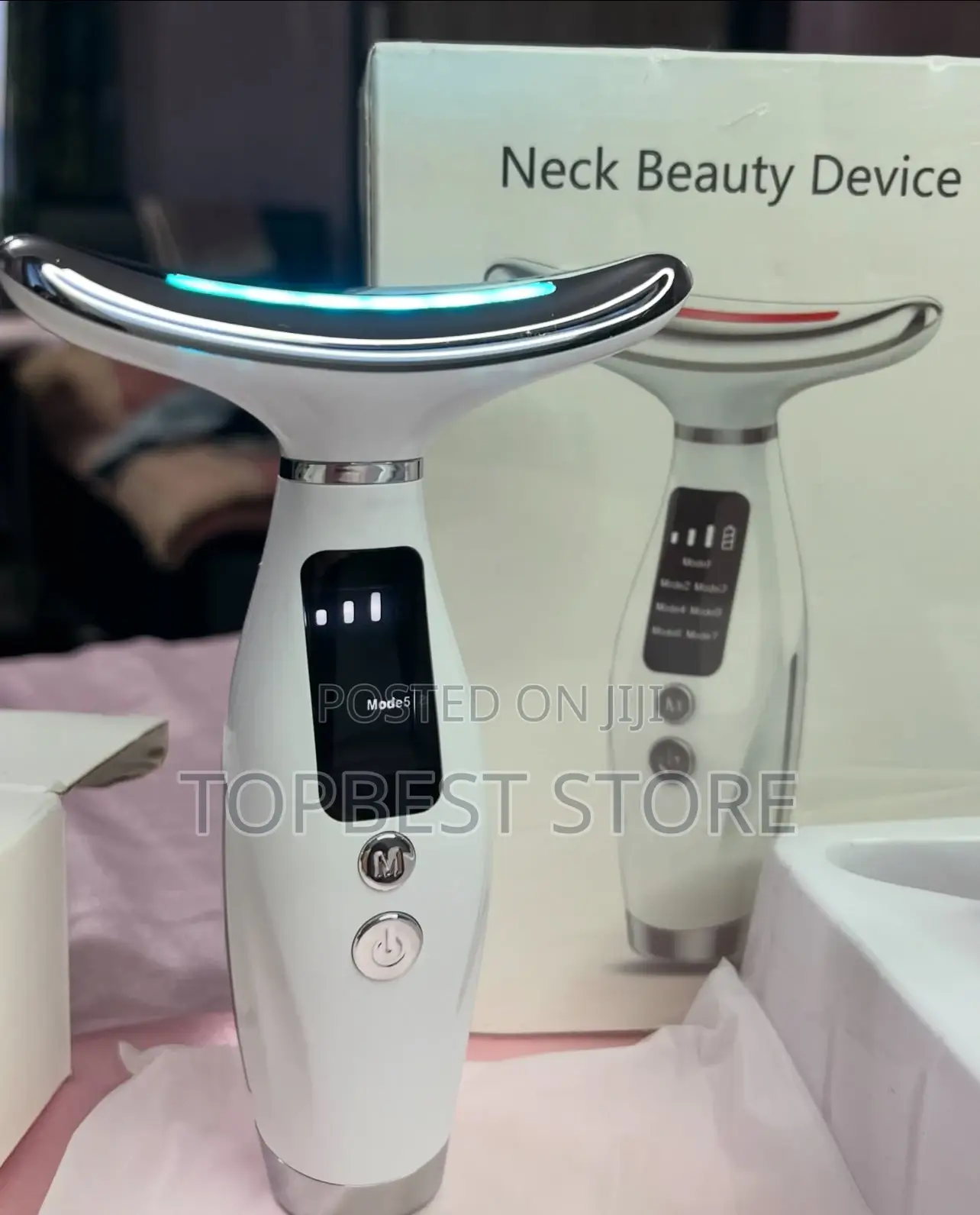 Electric Facial Massager With Face Moisturizer.