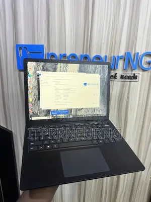 Laptop Microsoft Surface Laptop 5 16GB Intel Core i5 SSD 512GB