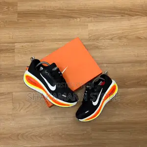 Original Nike Vomero Plus “Black Bright Crimison White“