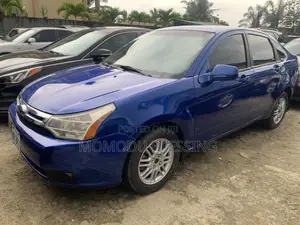 Ford Focus 2011 Blue