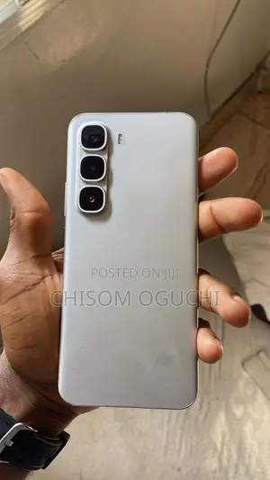 Infinix Hot 60 Pro+ 128 GB Silver