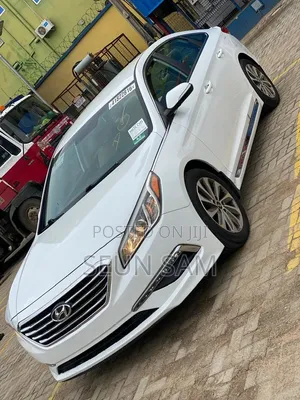 Hyundai Sonata Sport 2.0T 4dr Sedan (2.0L 4cyl Turbo 6A) 2015 White