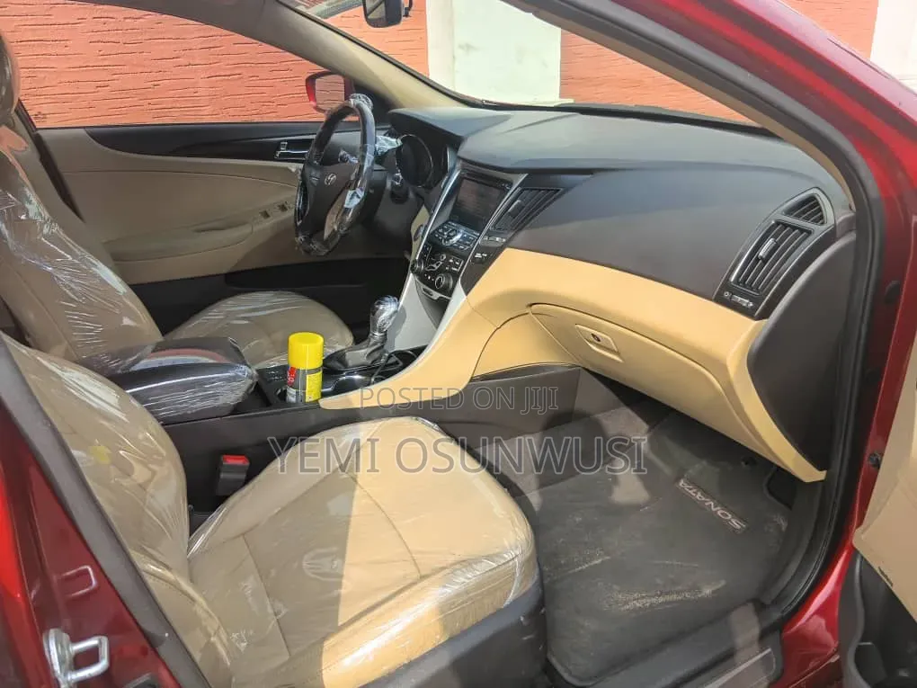 Hyundai Sonata 2013 Red