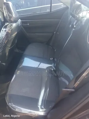 Toyota Corolla 2016 Black