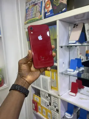 Apple iPhone XR 64 GB White
