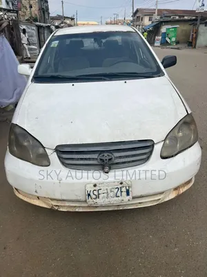 Toyota Corolla 2004 White