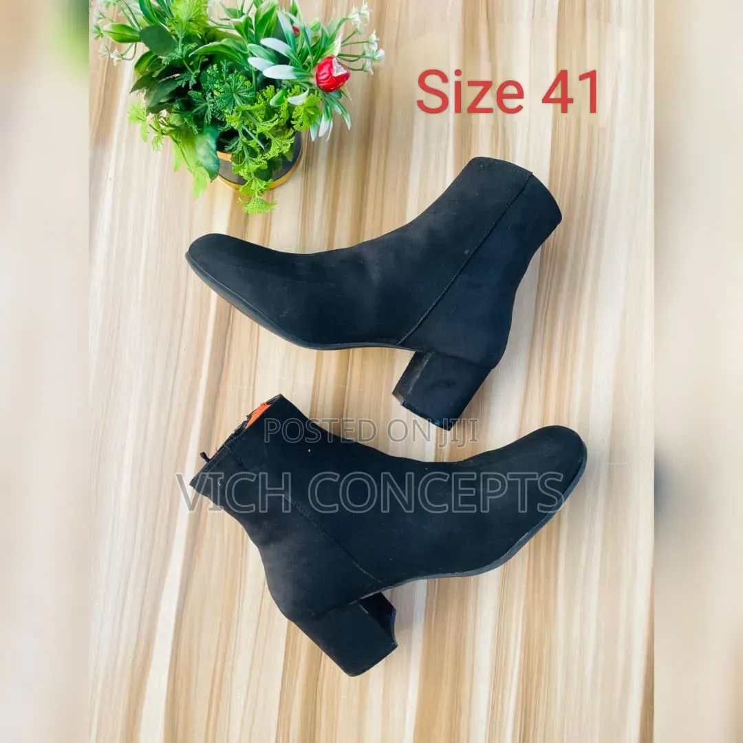 Thrift Ankle Boot
