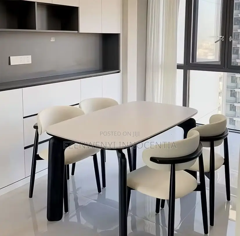Dinning Table