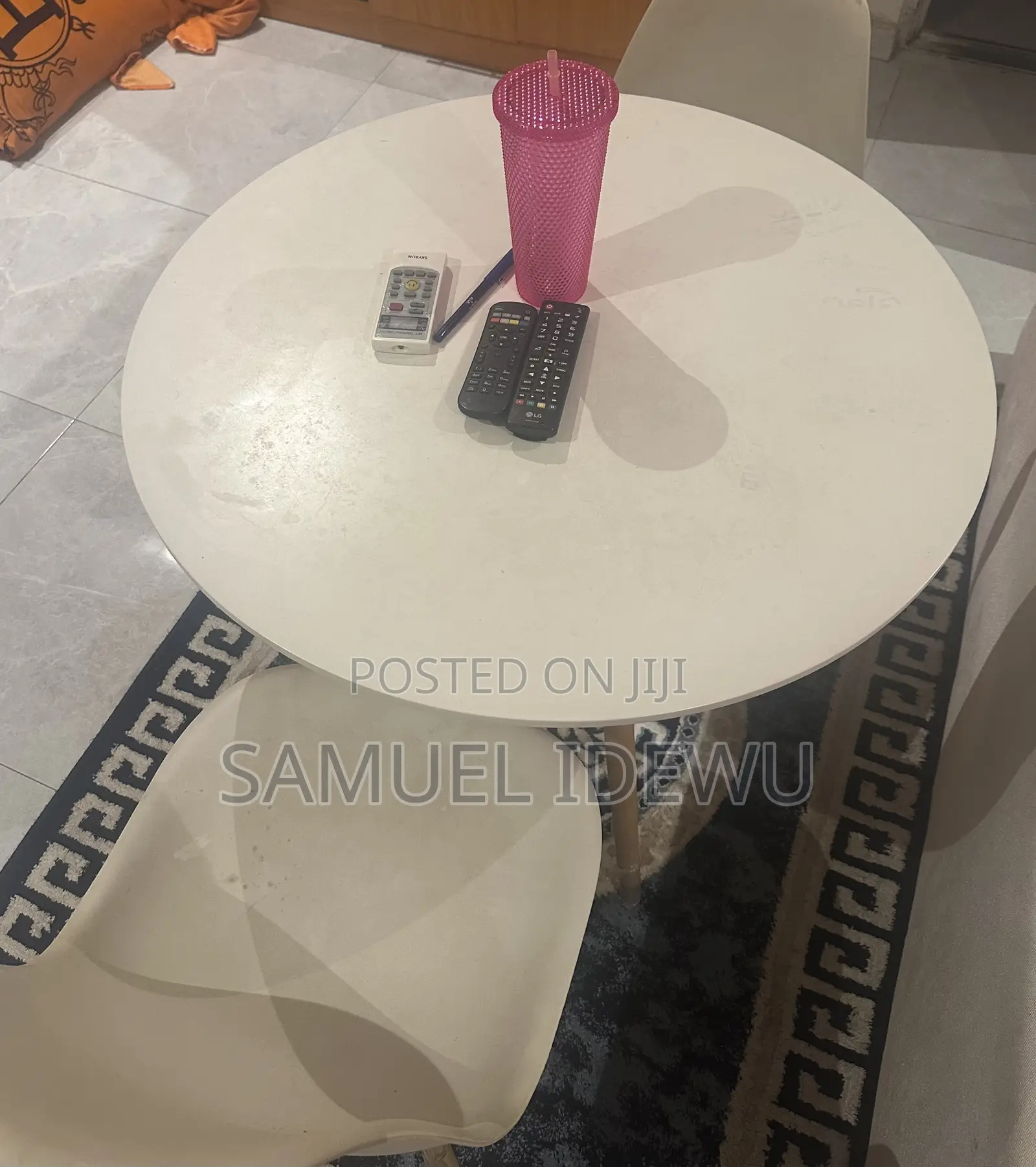 Two Seats Dinning