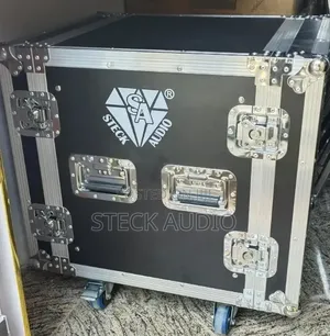 Steck Audio Flight Cases for Power Amplifiers;