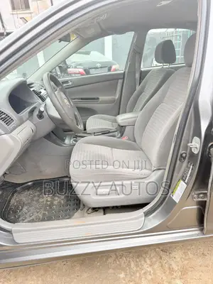 Toyota Camry LE 4dr Sedan (2.4L 4cyl 5A) 2006 Gray