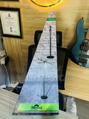 Round Bass Microphone Stand