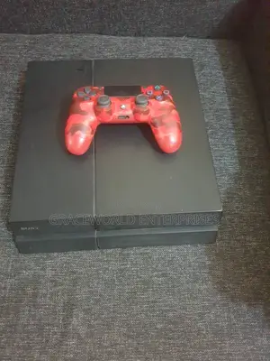 Direct Uk Used Ps4 Fat With 1 Pad and 10 Games Available for Sale!