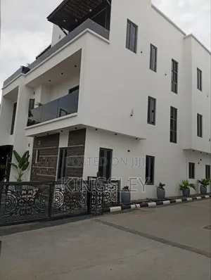 6bdrm Duplex in Kado Estate for sale