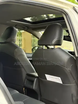 Toyota Camry 2017 White